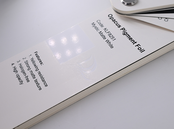 Pigment Foil1